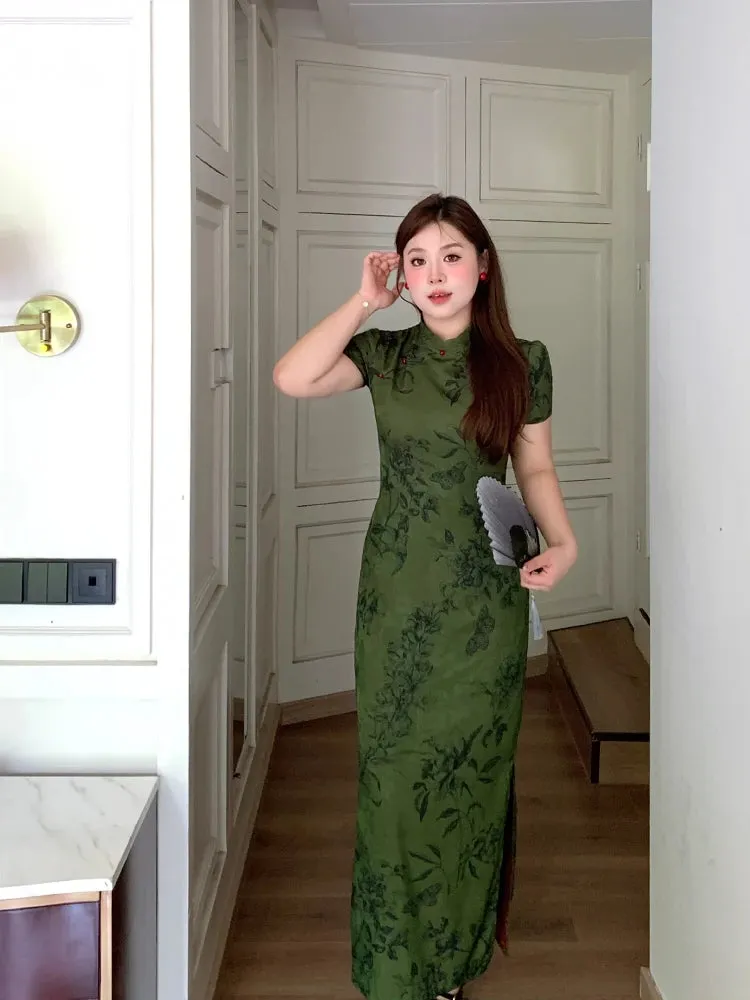 Elegant Cheongsam Dress, Spring's Lush 绿华 (Preorder)