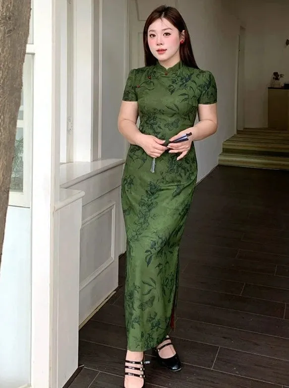 Elegant Cheongsam Dress, Spring's Lush 绿华 (Preorder)