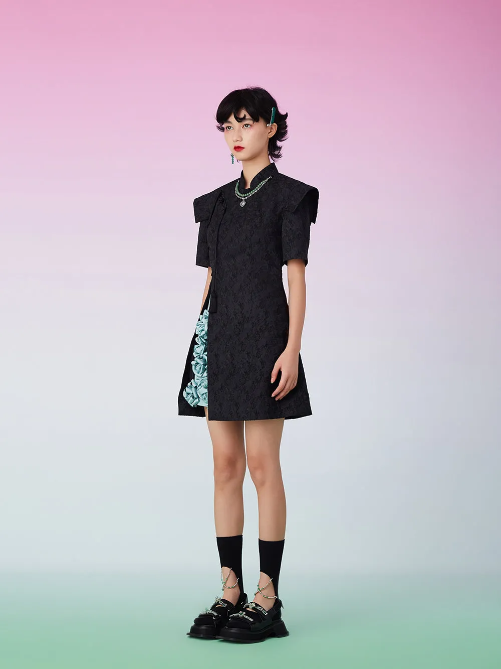 MUKZIN Contrast Floral Jacquard Black QIPAO Cheongsam